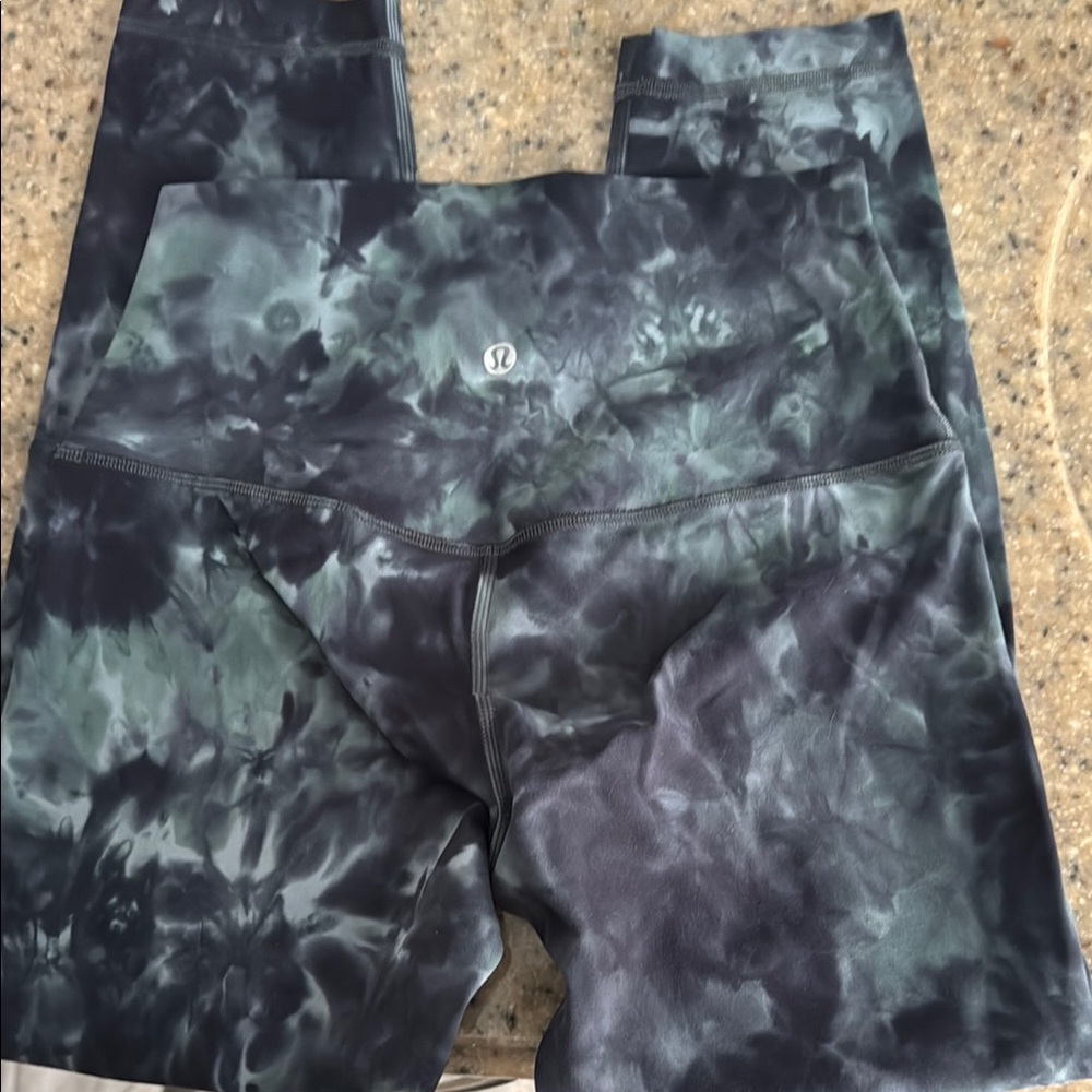 lululemon athletica Tie-Dye Leggings - Black and Green